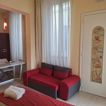 Dimora Charleston Lecce Parcheggio Privato In Loco Gratis Bed & Breakfast Exterior foto